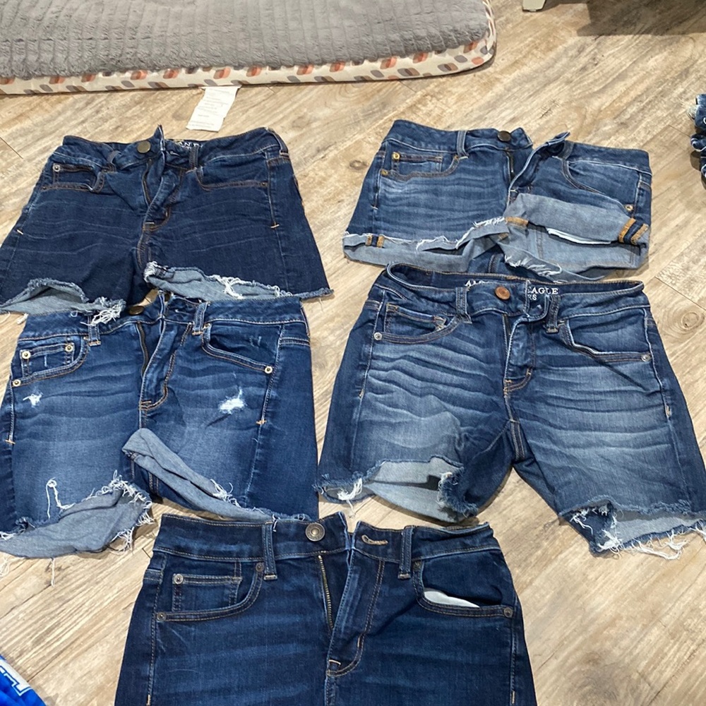 5 pair of American Eagle blue jean shorts